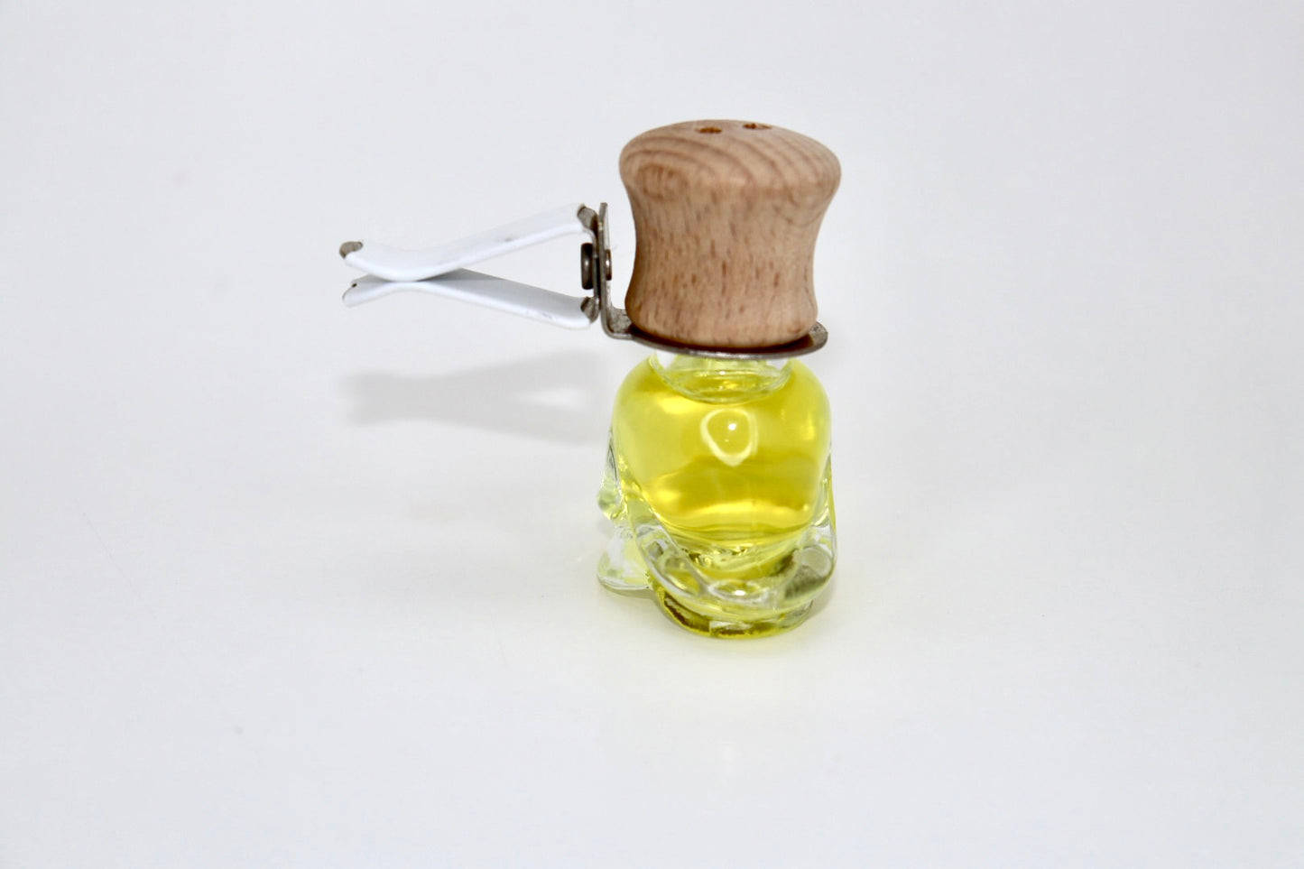 Vanilla Musk Car Air Freshener | Wooden Diffuser – Hanging or Clip