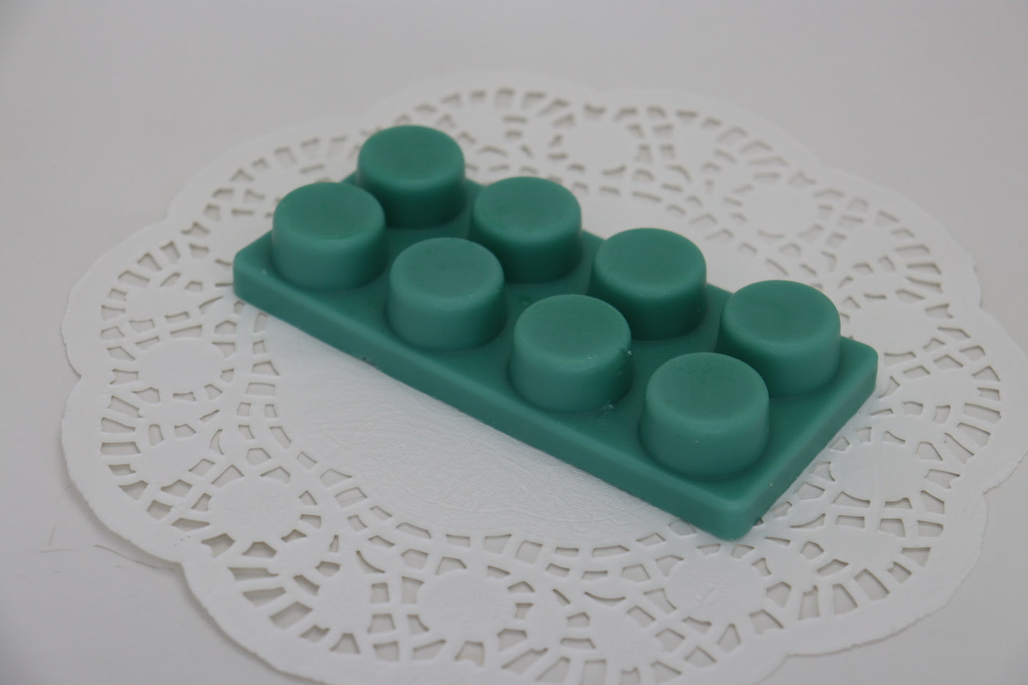 Luminous Leaves Wax Melts – 8 Count Paraffin Wax Tarts – White Tea & Thyme Scent – 2.9oz Fresh Herbal Home Fragrance